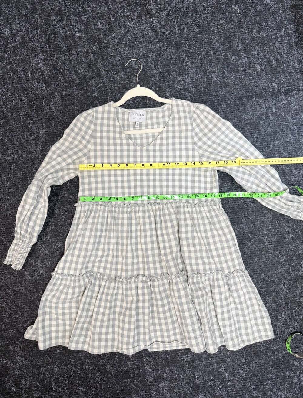 Cottagecore Country Hayden Los Angeles Women's Small Gray Gingham Plaid V-Neck S - Picture 2 of 8